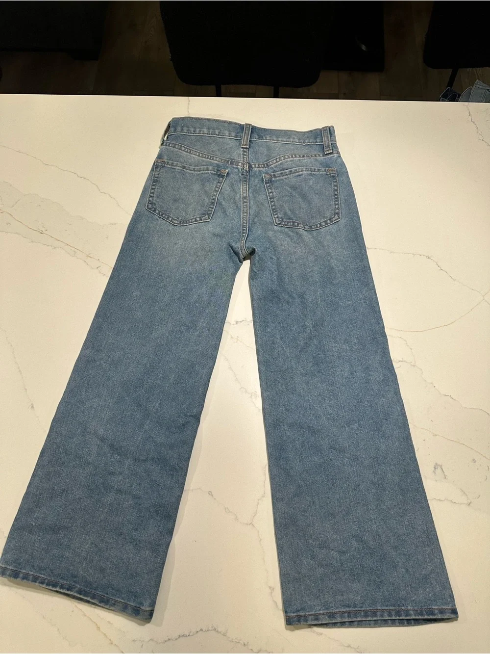 Old Navy Women's Wide-Leg Jeans in Light Blue Denim